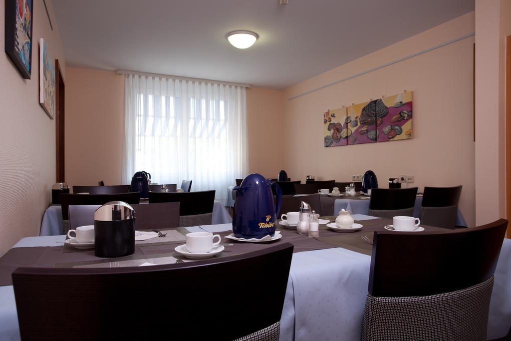 Akzent Hotel Torgauer Hof Sindelfingen Zewnętrze zdjęcie