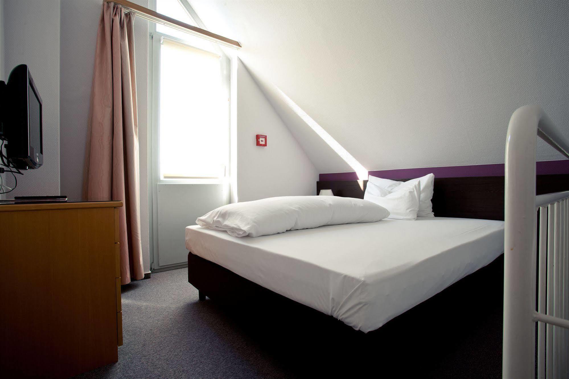 Akzent Hotel Torgauer Hof Sindelfingen Zewnętrze zdjęcie